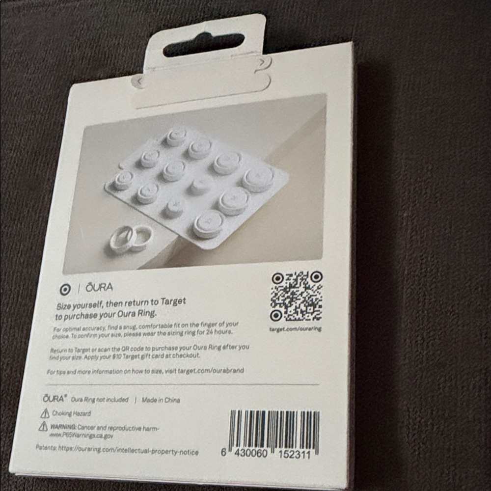 Oura Ring Sizing Kit with Silver Option - Picture 2 of 2
